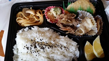 お弁当③.jpg